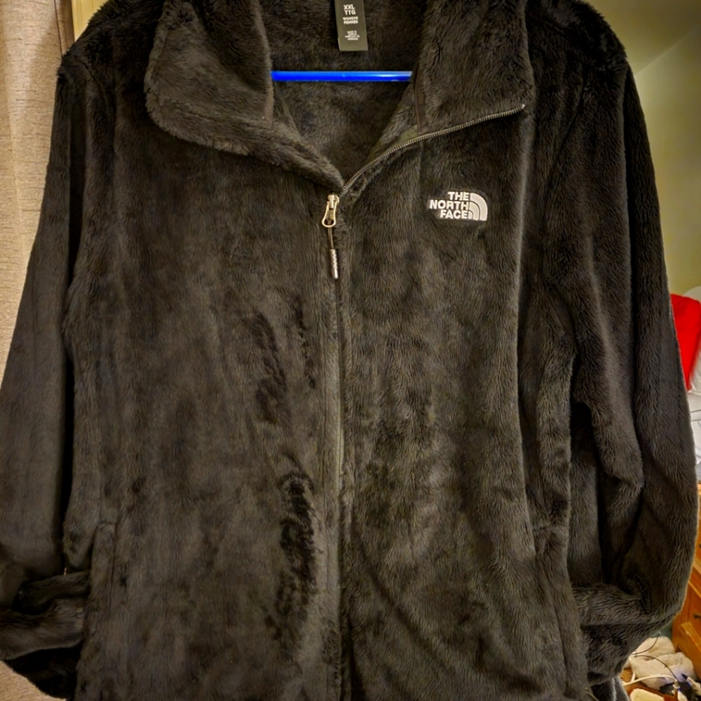 Women's northface sweater